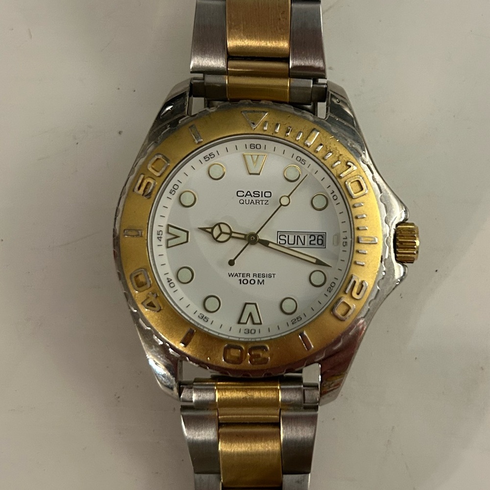 Casio Vintage 90's Men’s Watch 709 MTD-1017